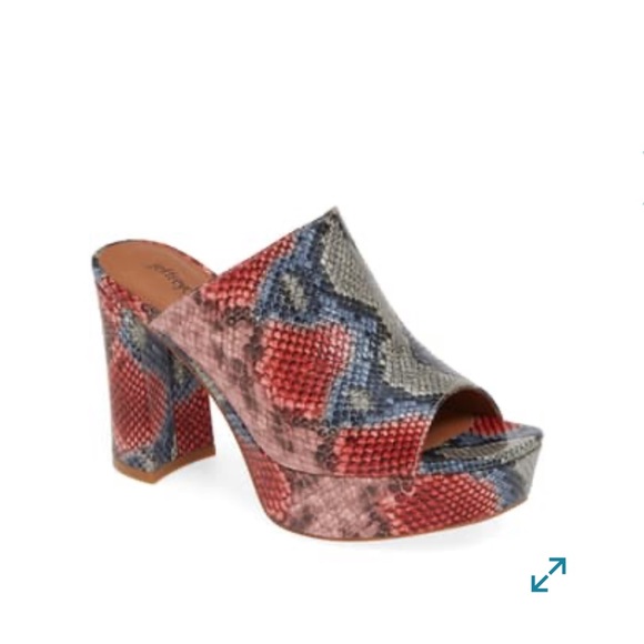 Jeffrey Campbell Shoes - Jeffrey Campbell Pilar 2 Platform Slide Sandal